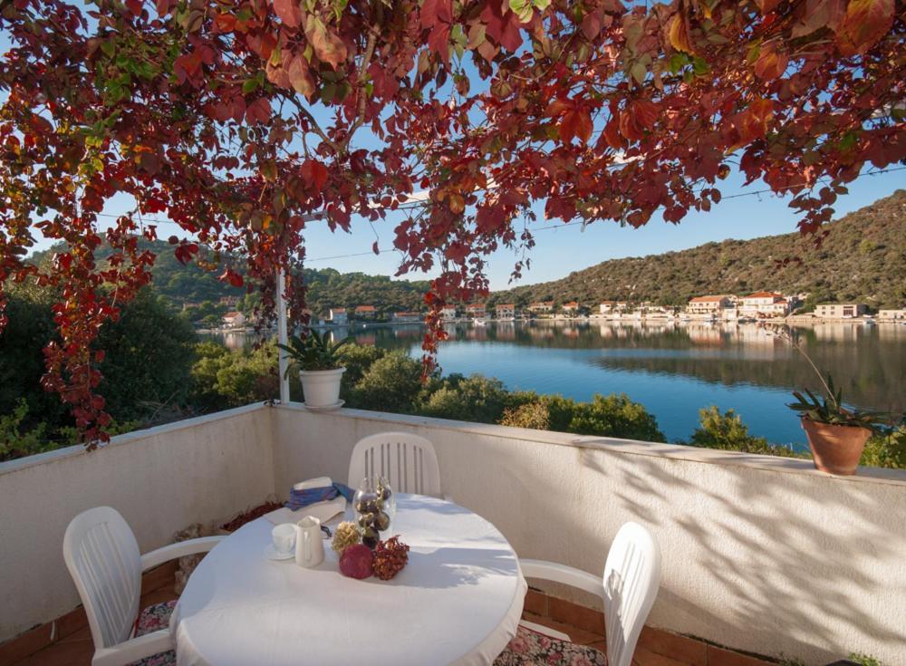 Apartmani Jagoda Lastovo Exteriör bild